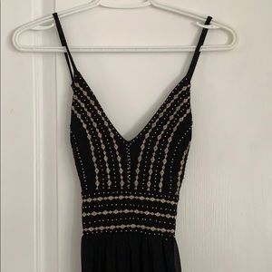 Lulu’s maxi evening dress perfect for a wedding